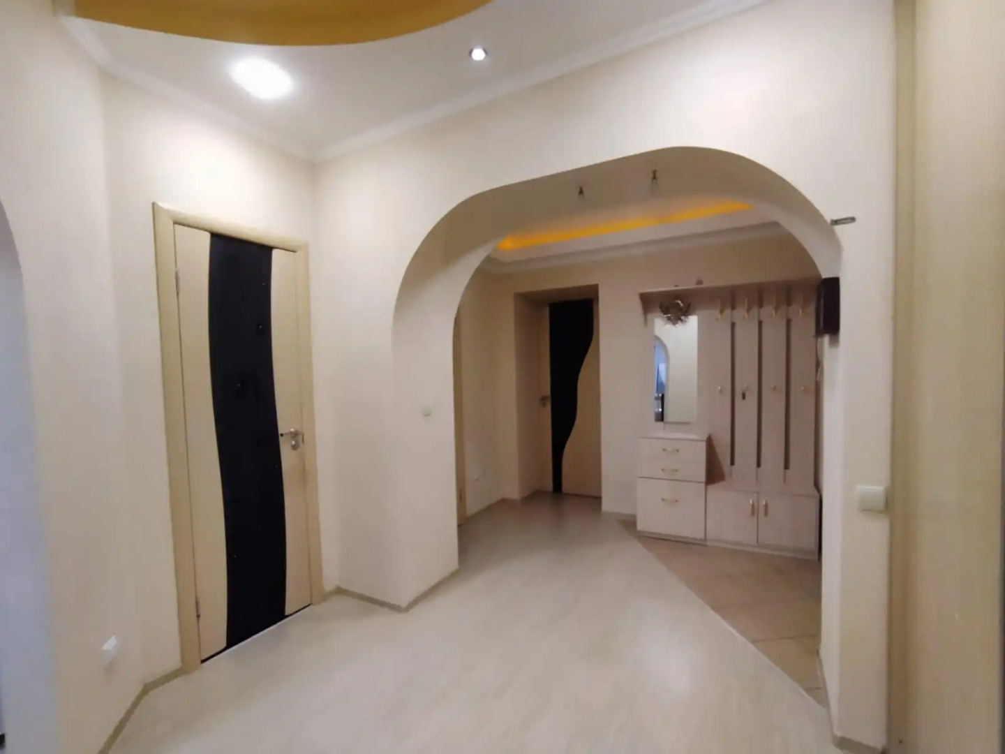 Апартаменты 2-х комнатная квартира на Университетской 29