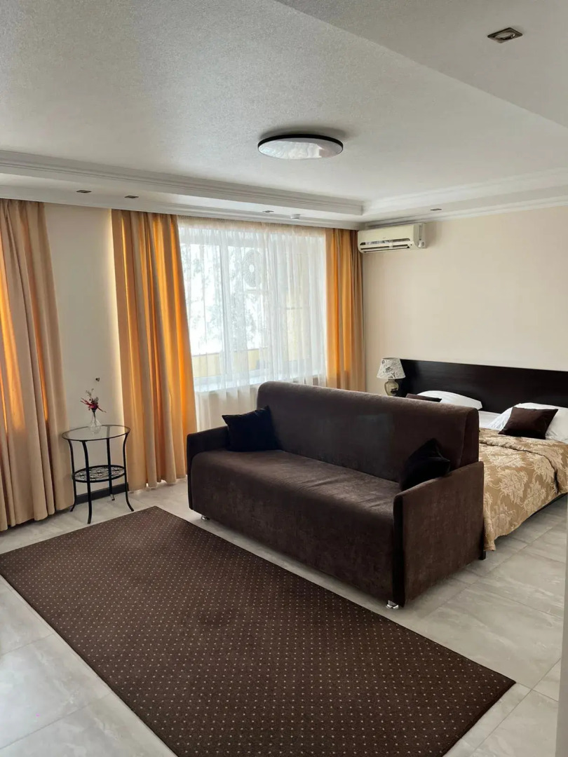 Гостинично-ресторанный комплекс ЗИХИЯ