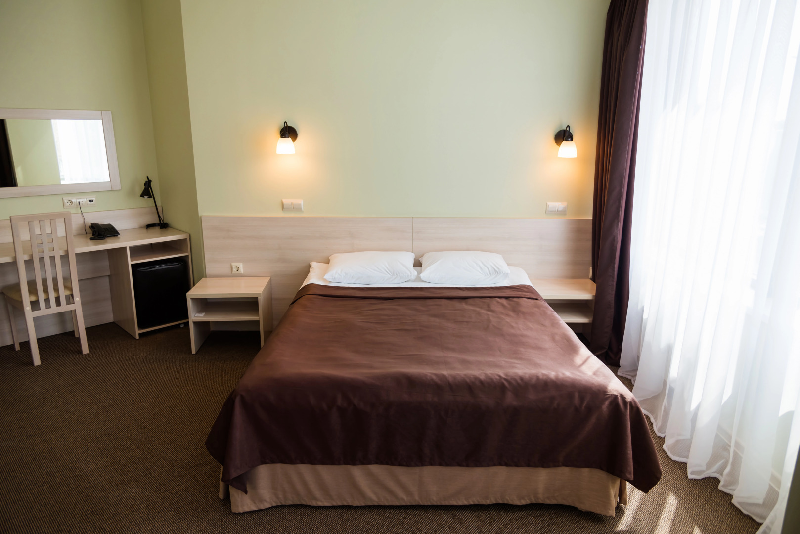 Топос Конгресс-Отель (бывший ВертолОтель)