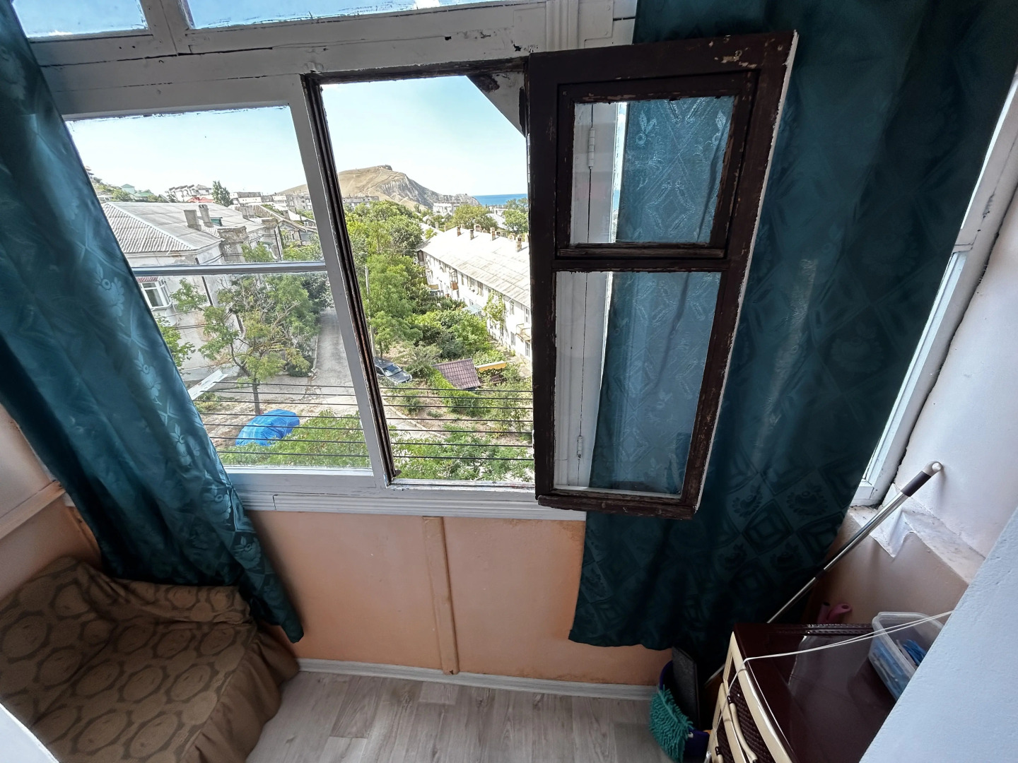 Квартира Уютная с видом на море в Орджоникидзе