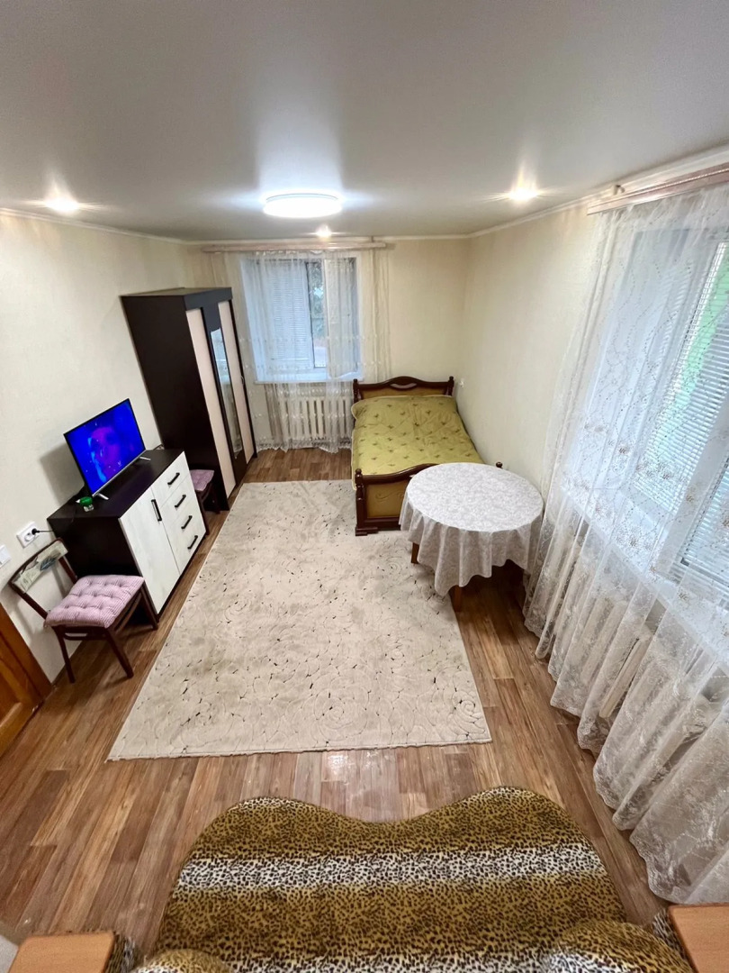 Апартаменты однокомнатные Пархоменко 24