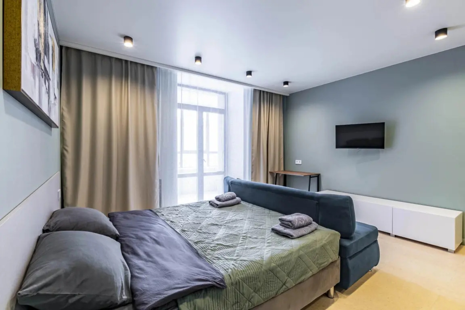 Квартира Студия на Белинского 86