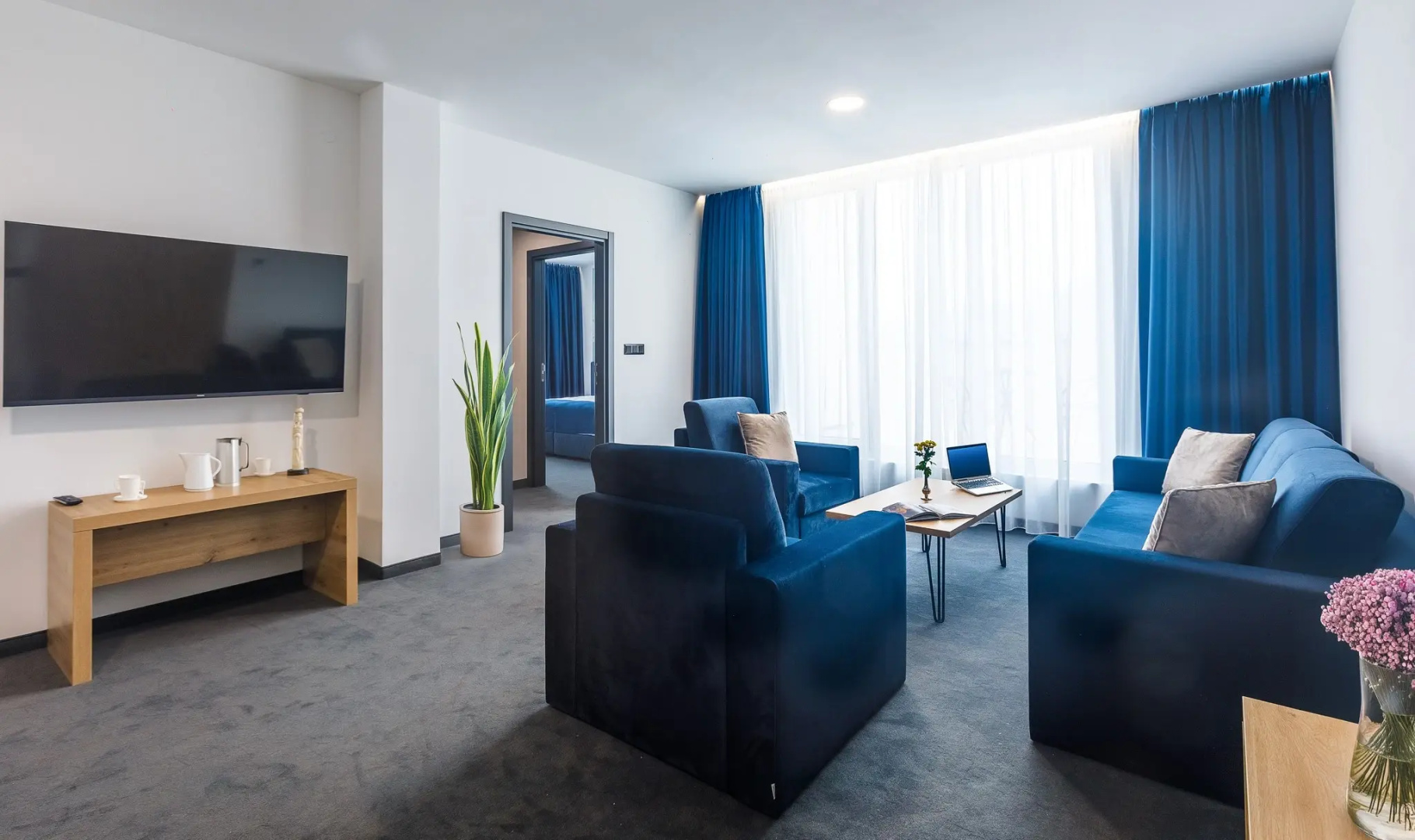 Hotel Blue Star Luxury Hotel 4*