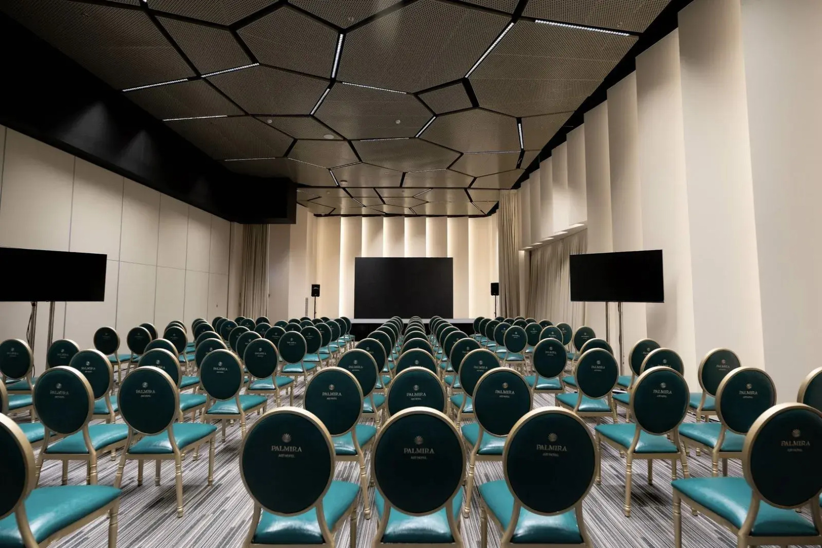 Отель Palmira Art