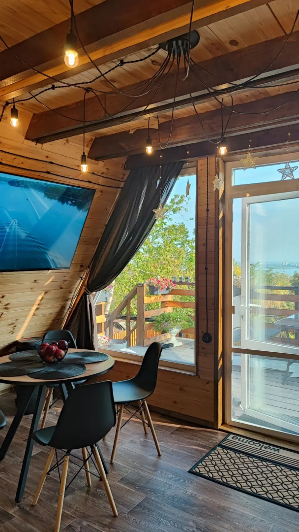 Шале A-Frame с Панорамным Видом на Волгу