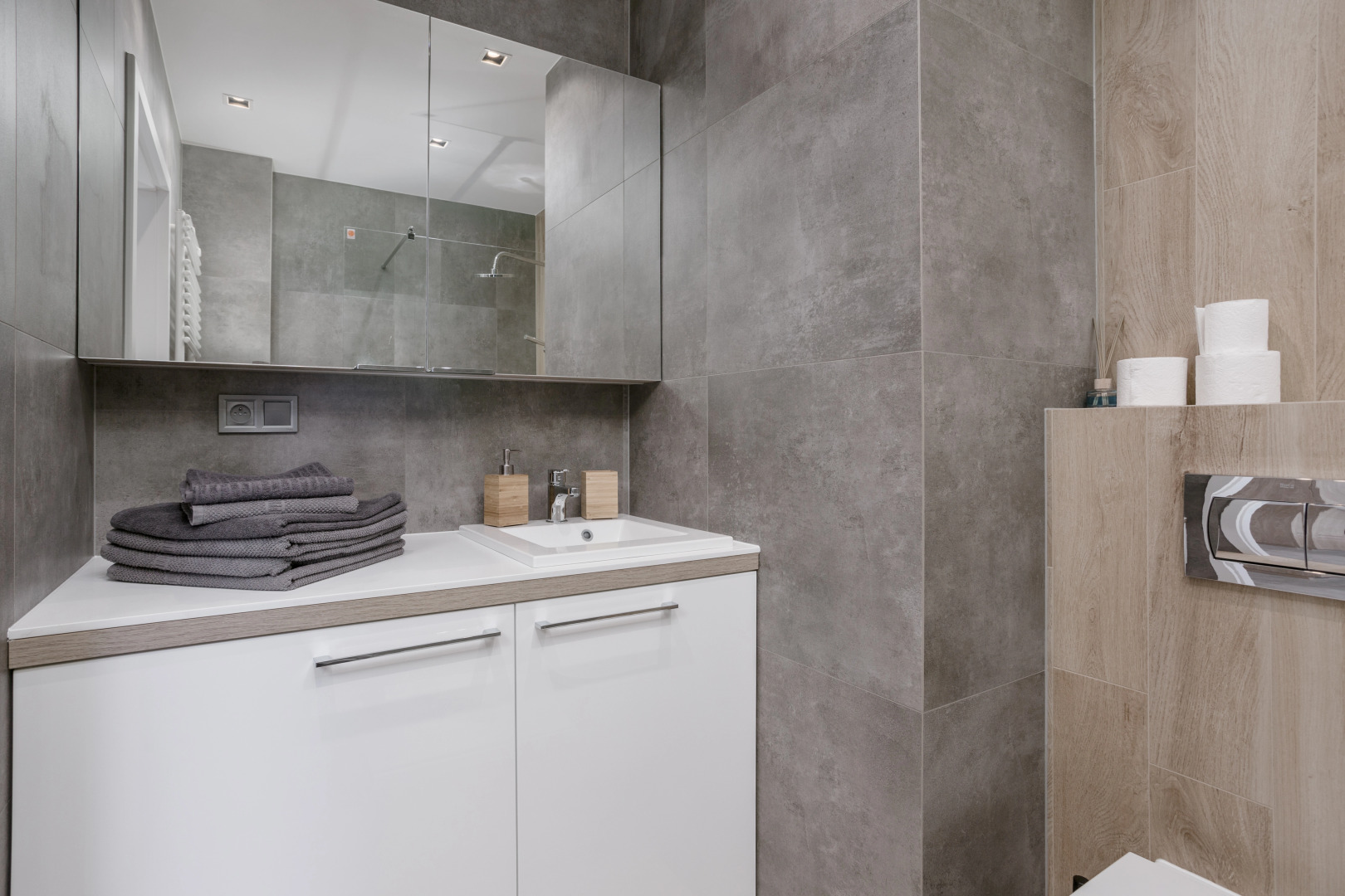 Апартаменты Chill Apartments Wola Center