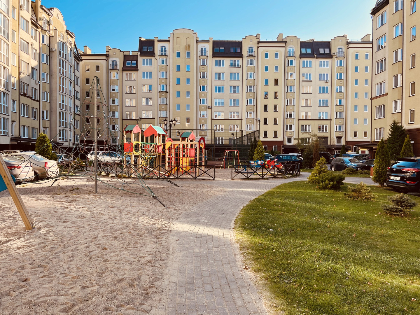 Квартира Двухкомнатная Зеленоградская Жемчужина