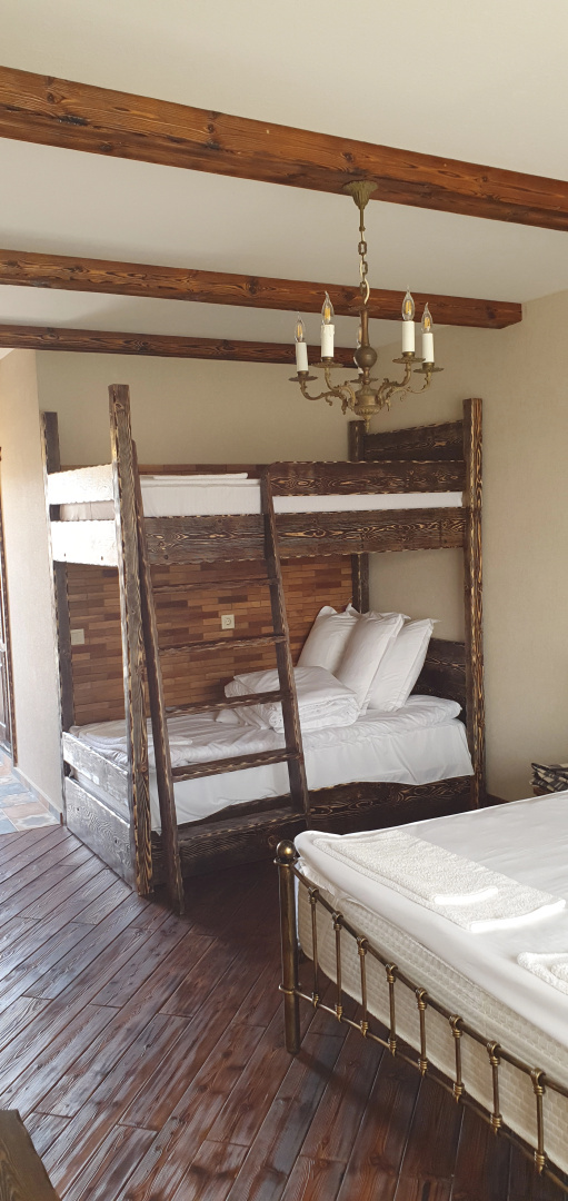 Отель Riverside Inn