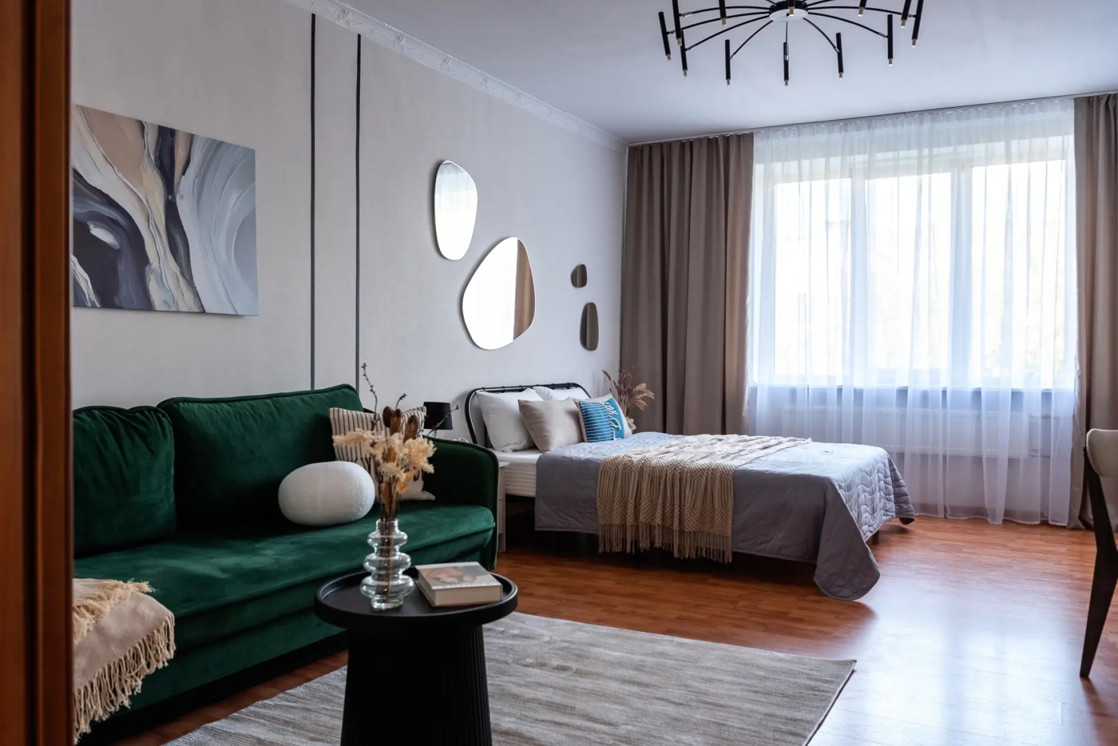 Апартаменты Флора в пешей доступности от Южного вокзала