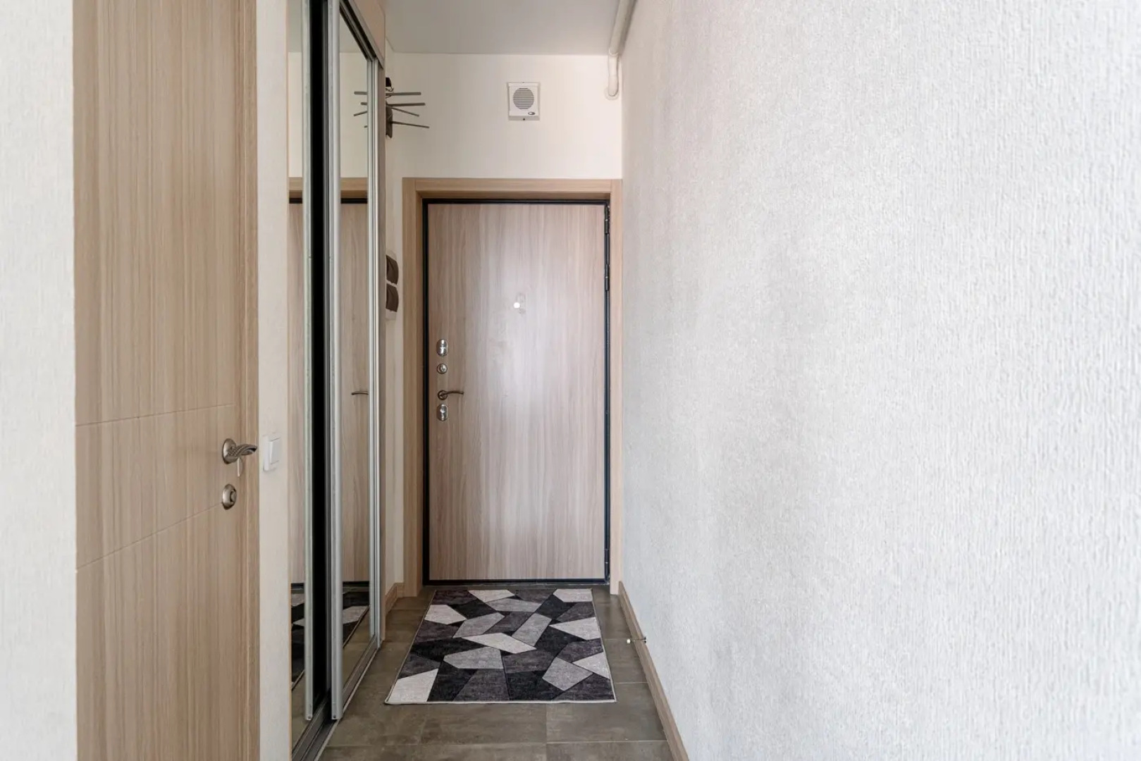 Апартаменты Bestflat 24 в элитном жилом доме на улице Колпакова в ЖК Smile