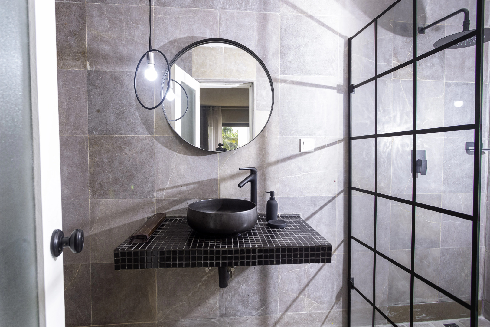 Отель Serenity Residences & Spa, Kokrobite Beach