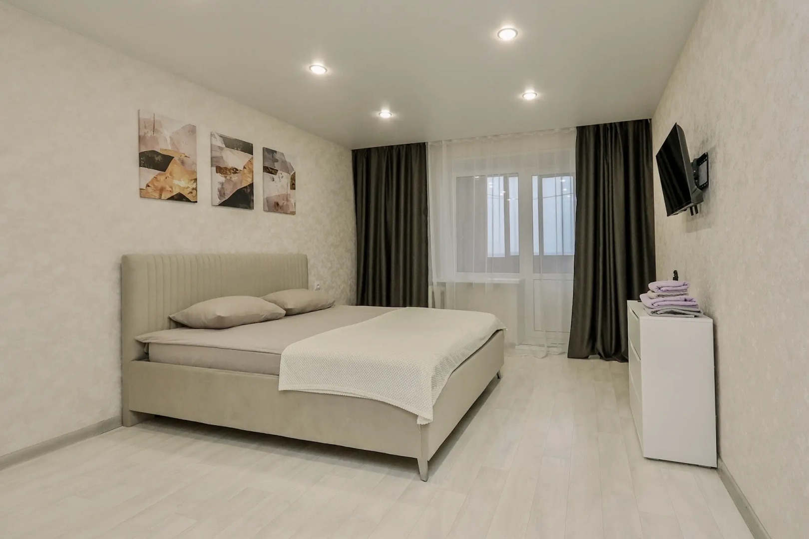 Апартаменты Privi House на Удмуртской 206