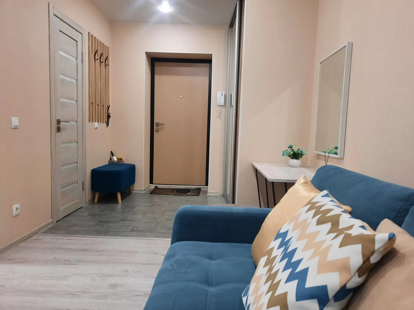 Апартаменты Home Inn