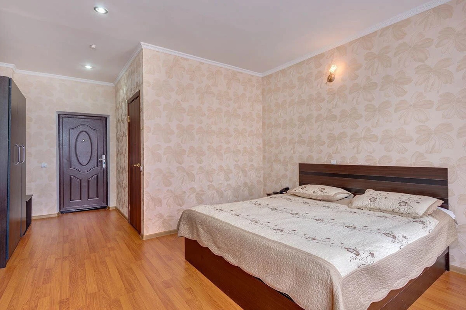 Городской отель Казахфильм