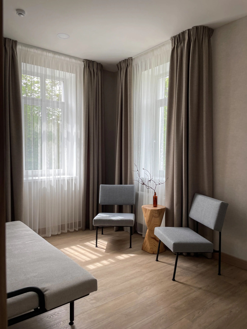 Отель Лес Георга