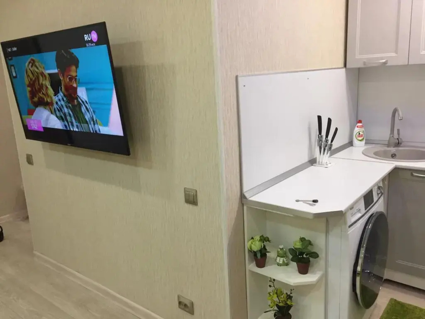 Апартаменты на Металлургов 13