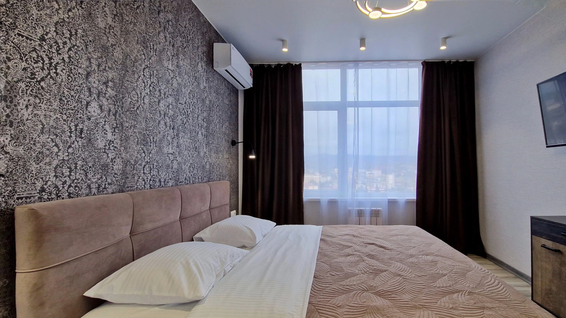 Квартира Двухкомнатная на Гастелло