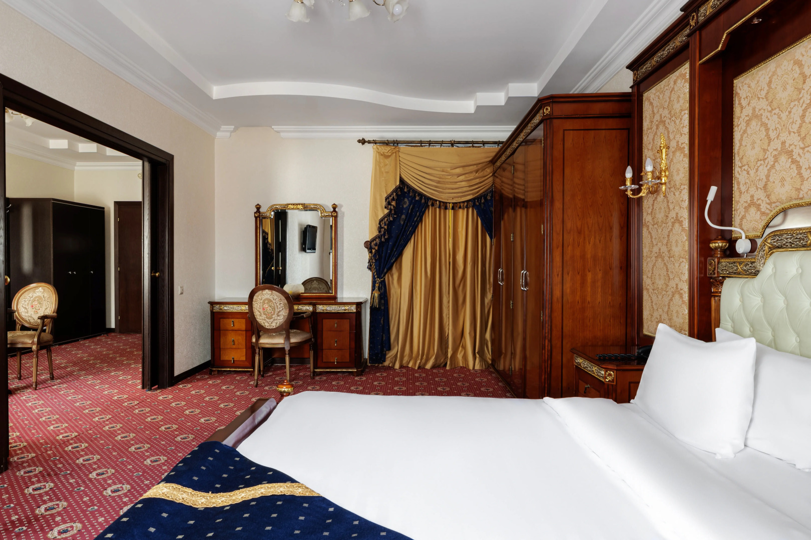 Отель Moscow Holiday