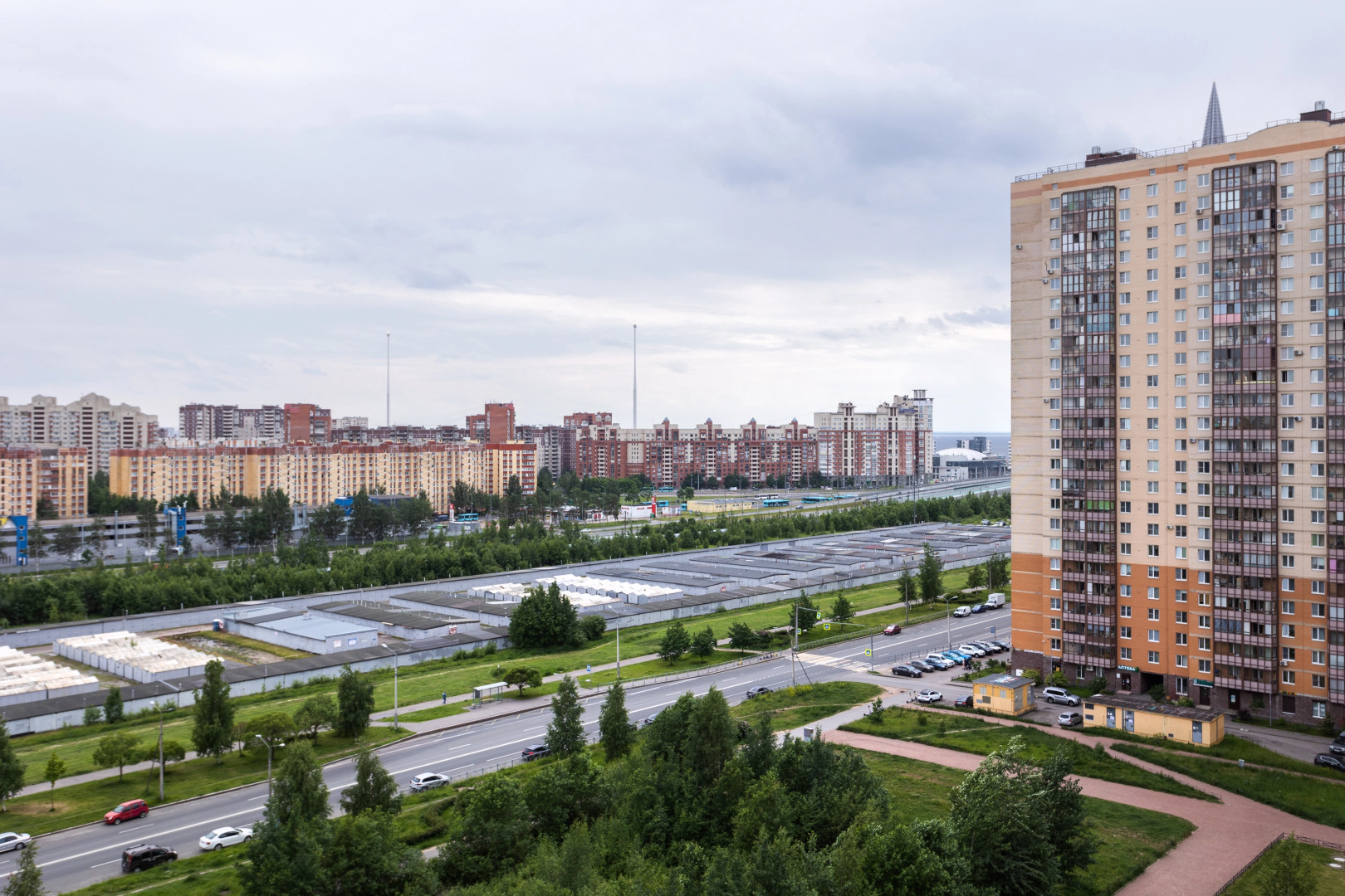 Квартира у Лахта центра