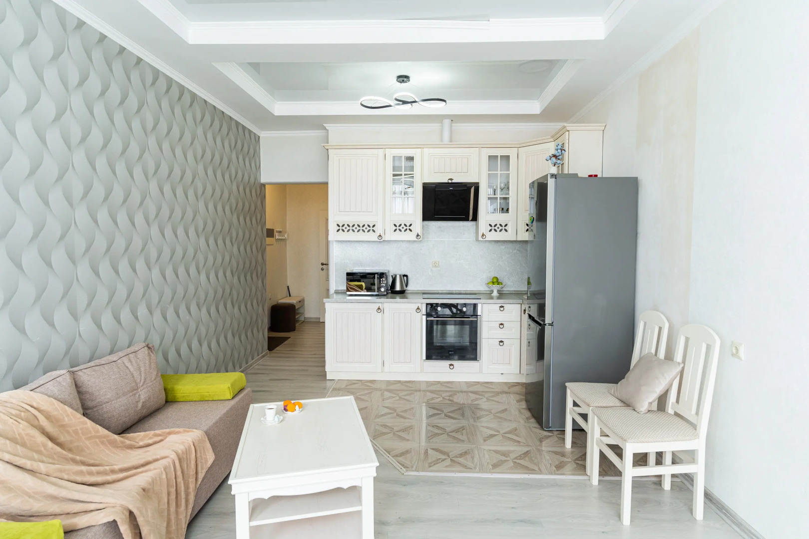 Апартаменты с потрясающими видами и большой ванной в Геленджике от LetoApart