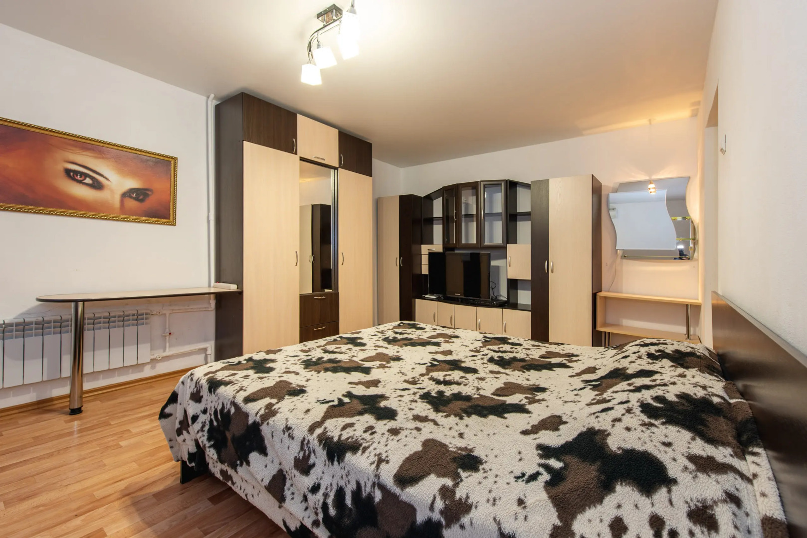 Апартаменты Яр-сутки на Московском 159