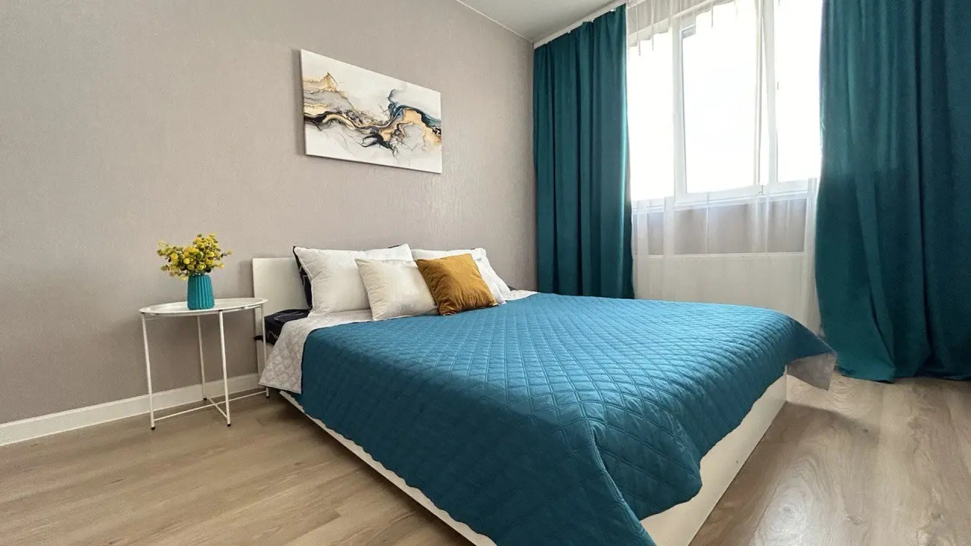 Апартаменты возле ТЦ Мега