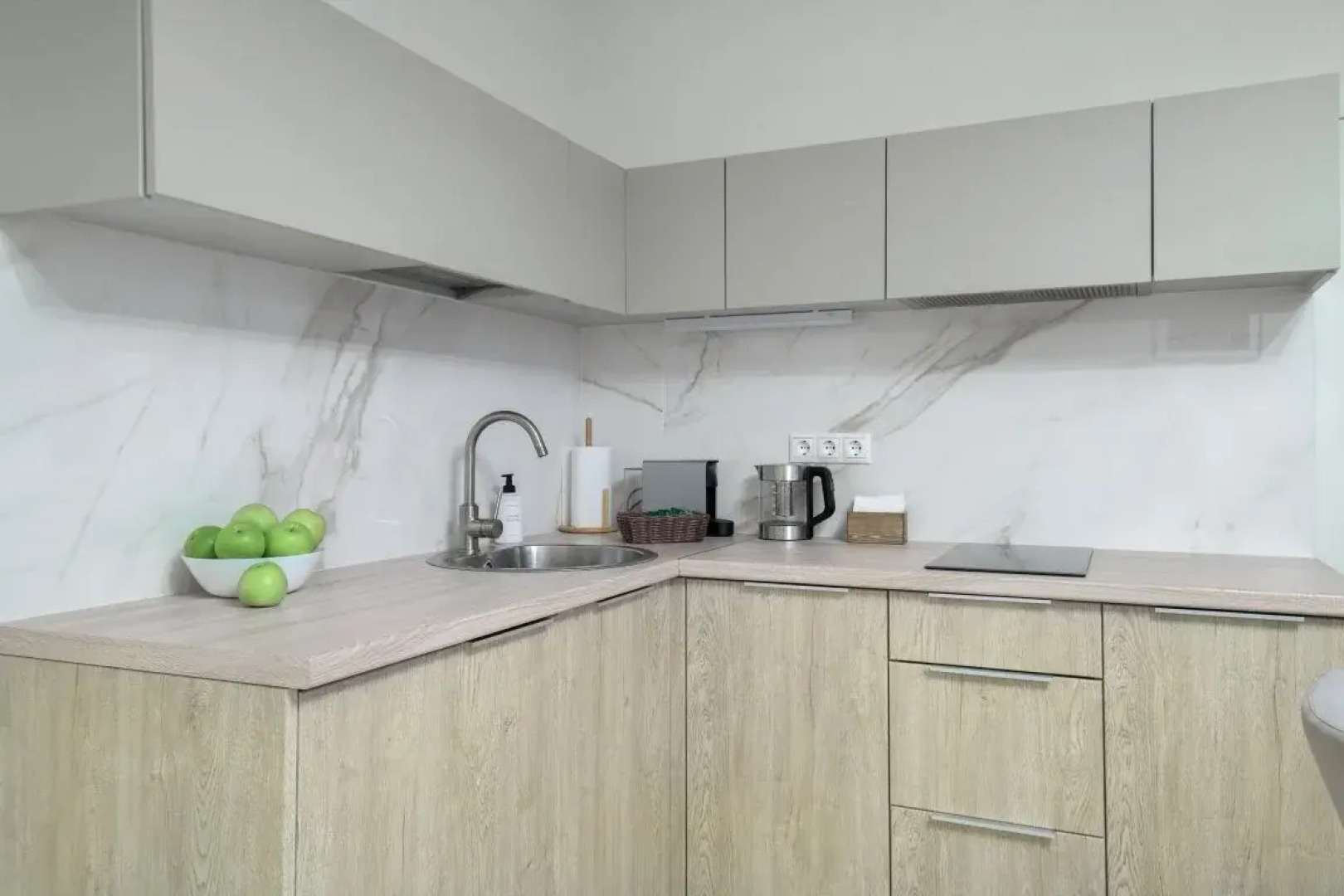 Апартаменты NicePlaceSPb на Большеохтинском 15к2