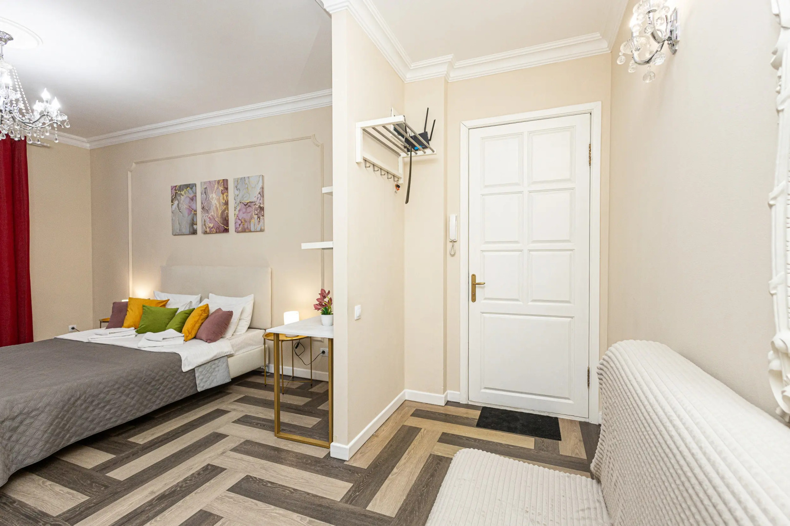 Студия СИБИРЬ HOUSE возле Тц "Я"