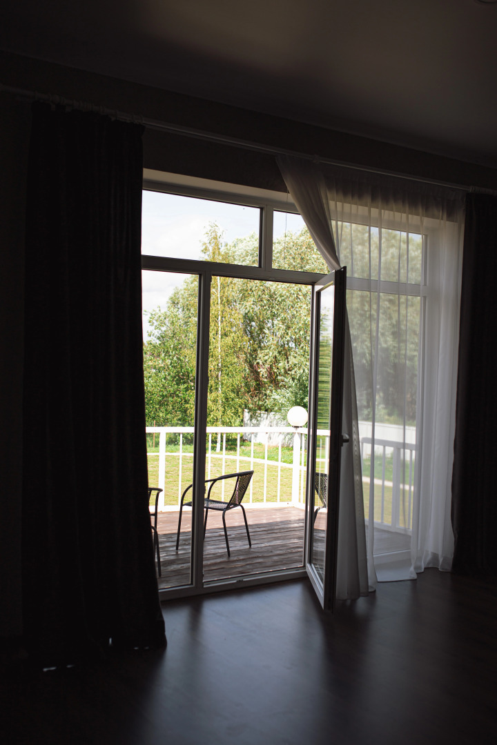 Отель Веряжский