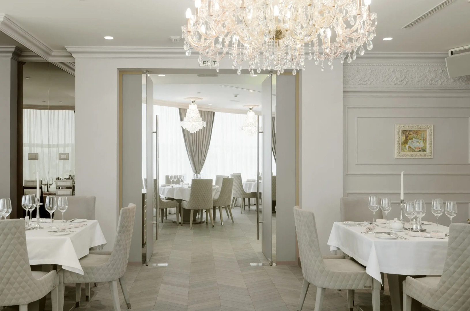 Отель Nobil Luxury