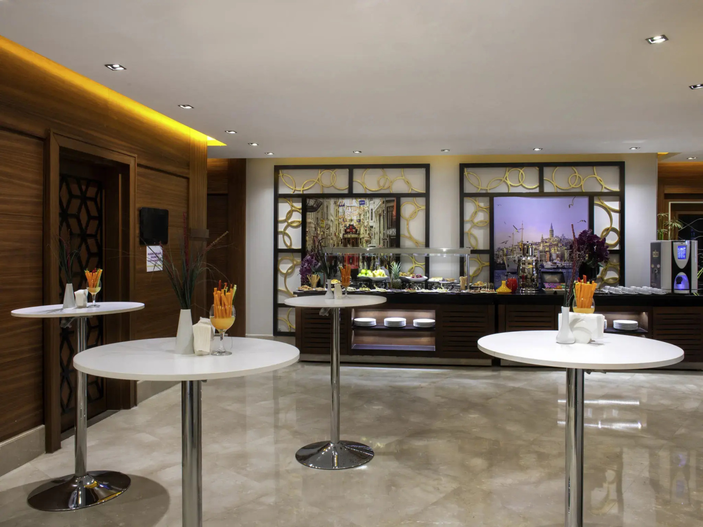 Отель Mercure Istanbul Bomonti