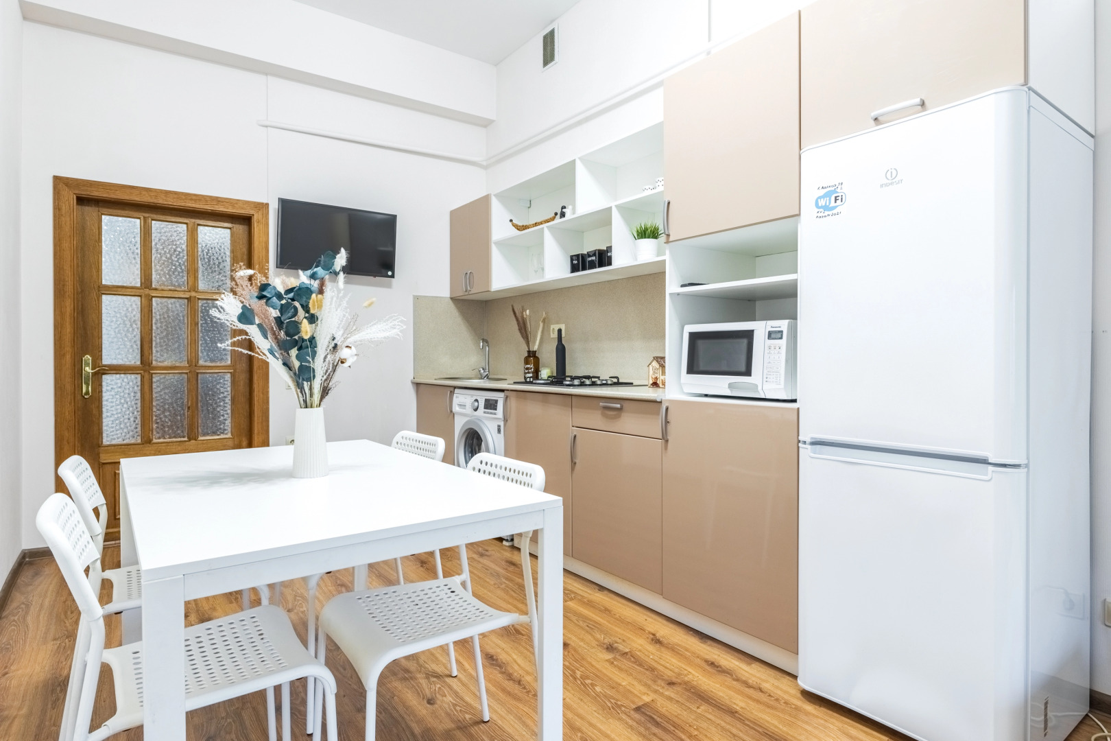 Апартаменты Comfort Home на 16 гостей на Карла Маркса 39