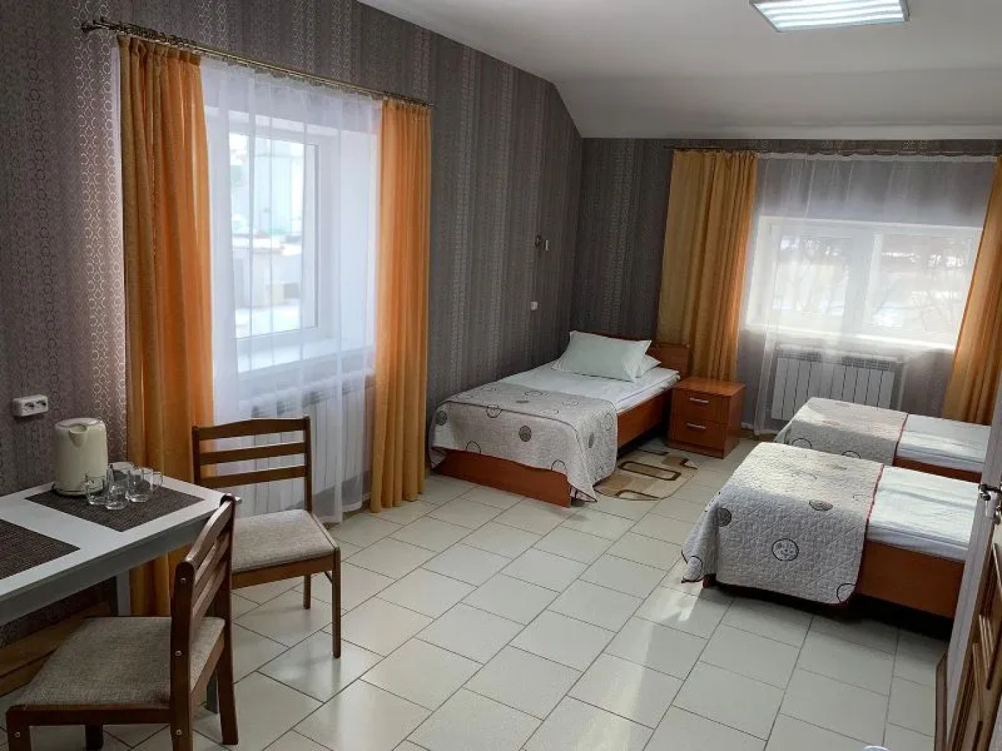 Отель 12 месяцев