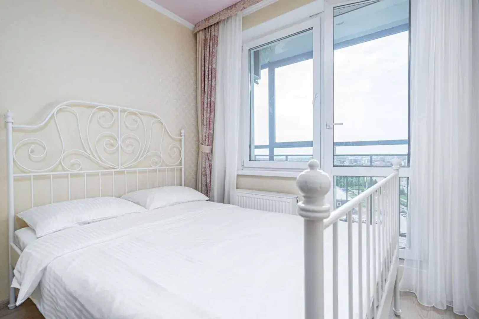 Апартаменты Чаша рядом с Метро 3