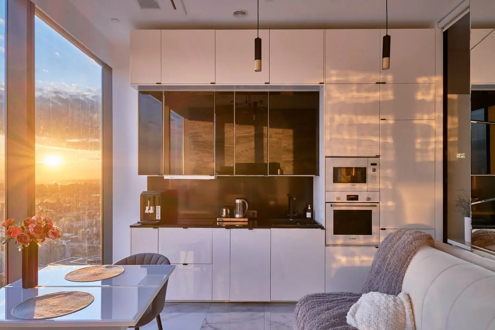 Апартаменты Sky City Moscow 80 этаж Вид на МГУ, Лужники, Парк победы, Воробьевы горы! Уникальный вид!