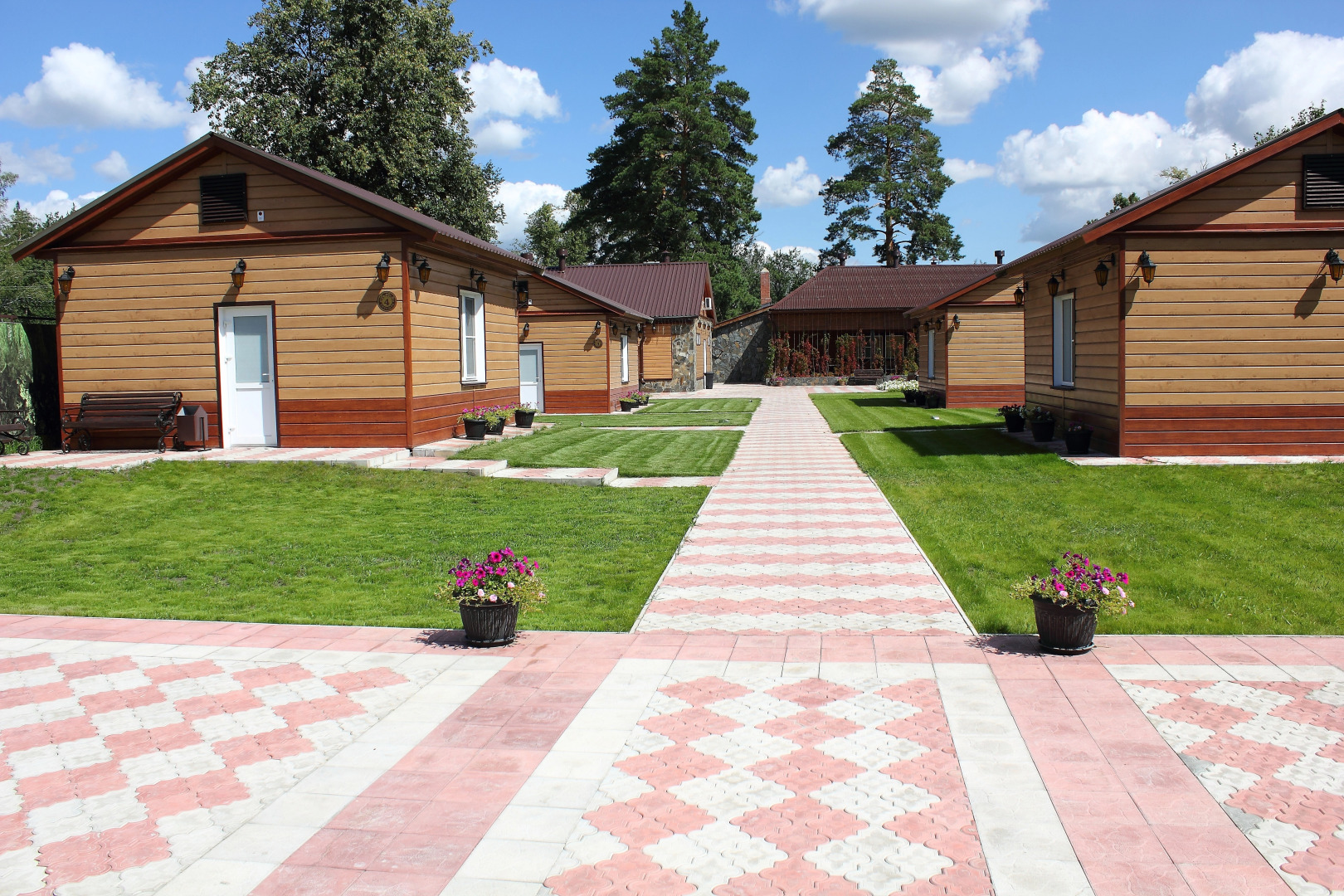 Отель Гостиничный Комплекс Парк отель Д-град