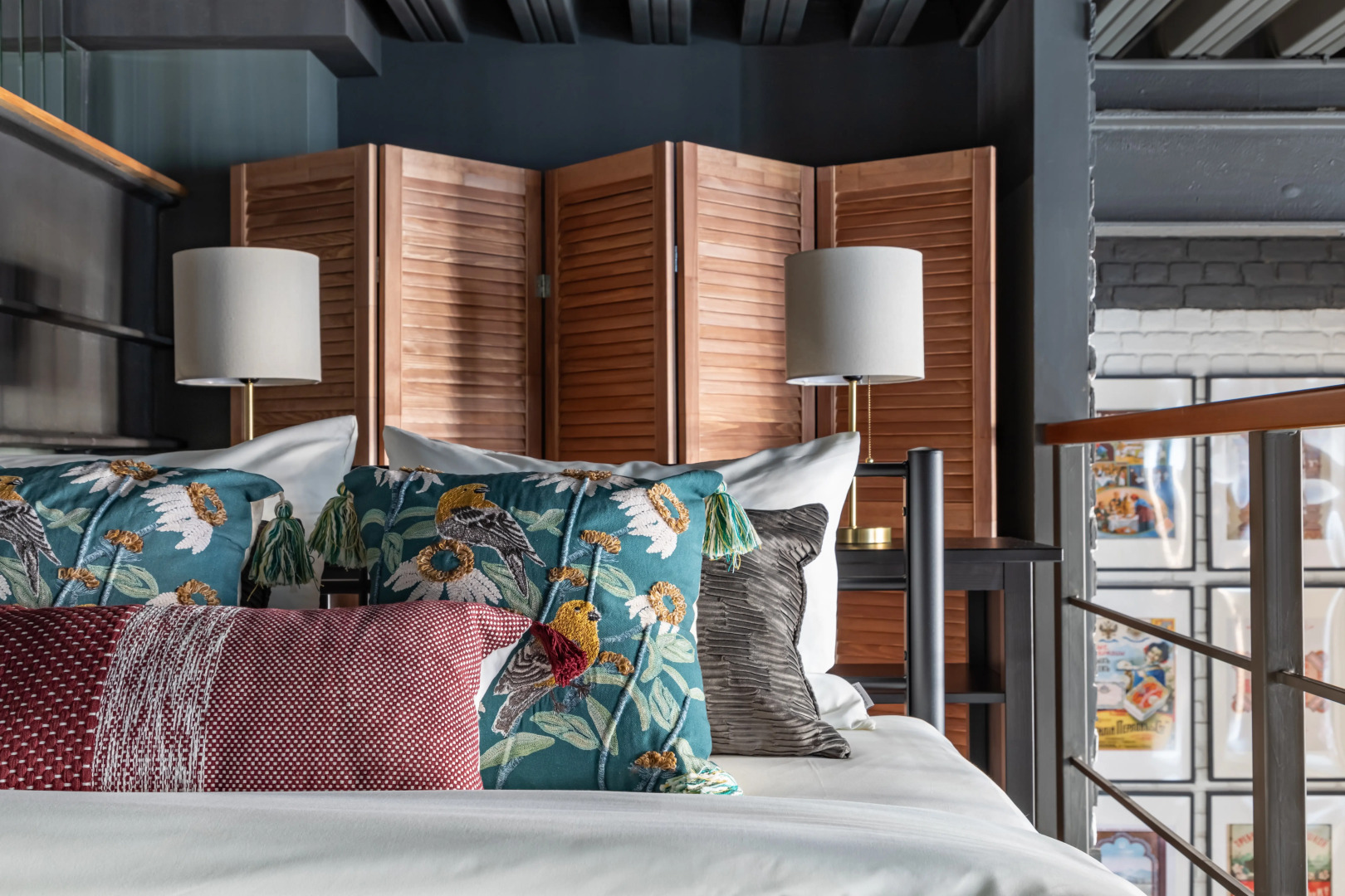 Квартира Moscow Deluxe Apartments Royal Tea Loft