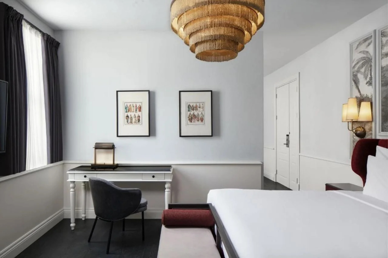 Adahan DeCamondo Pera, Autograph Collection