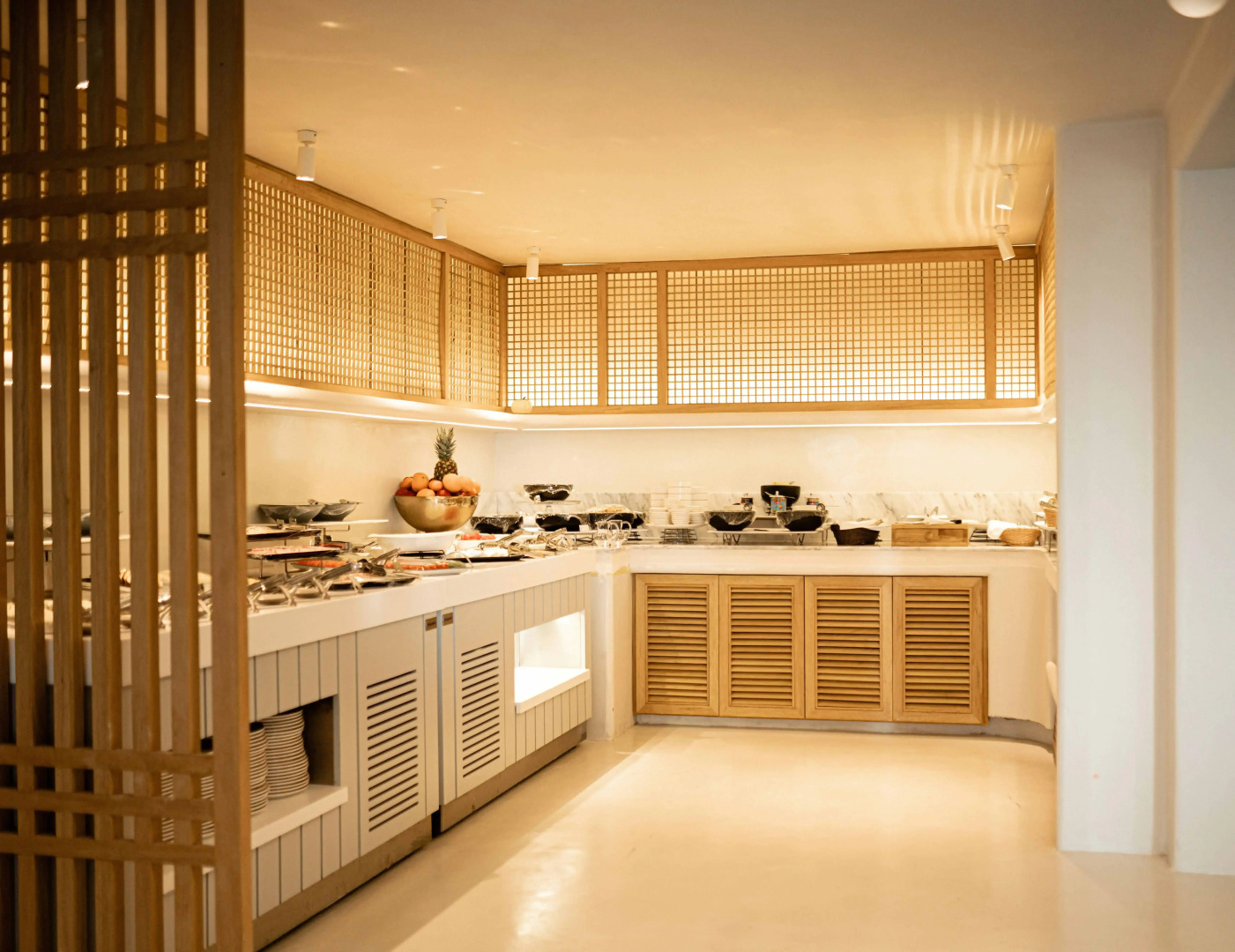 Отель Pilos Suites