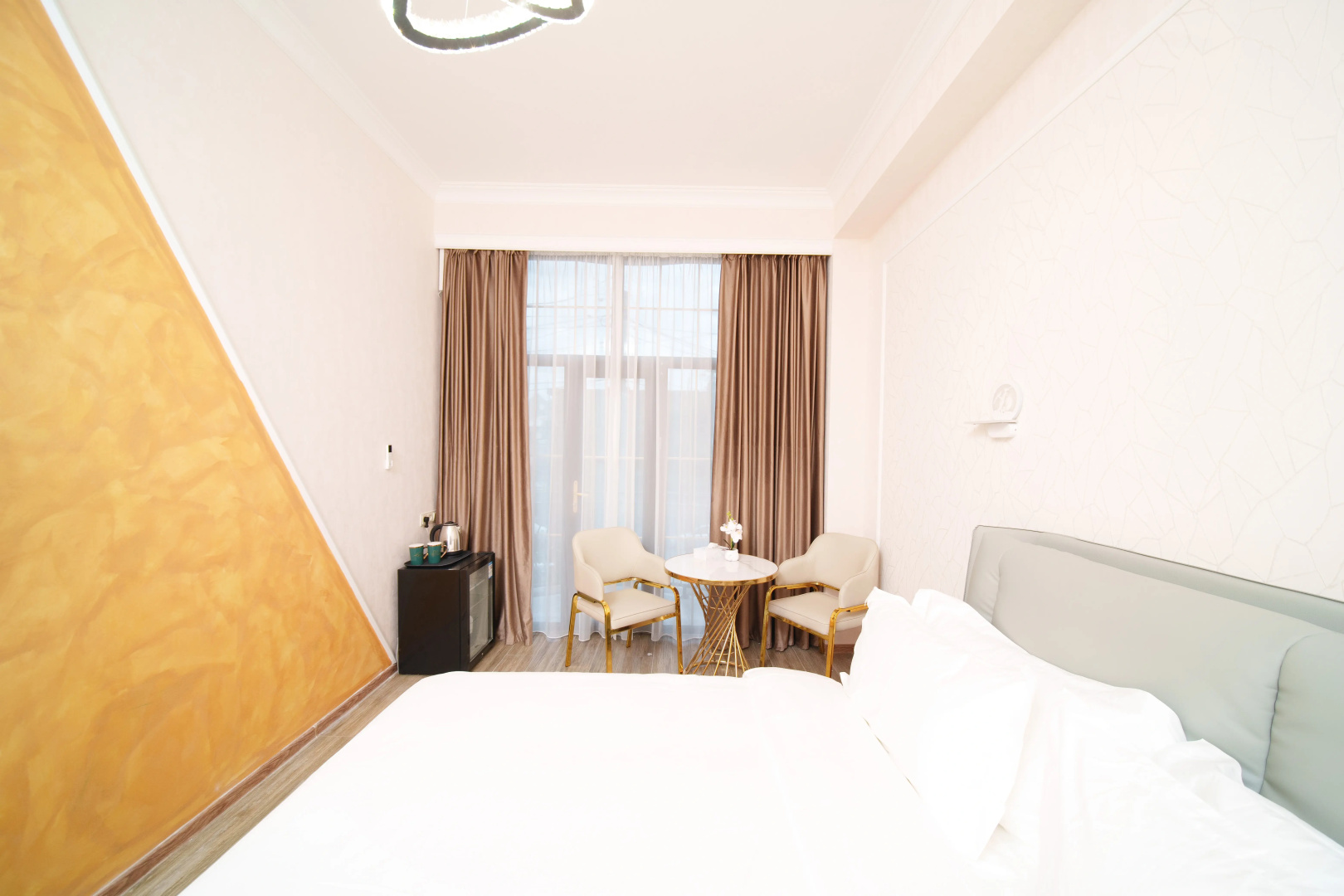 Отель Emmanuel Hotel Yerevan