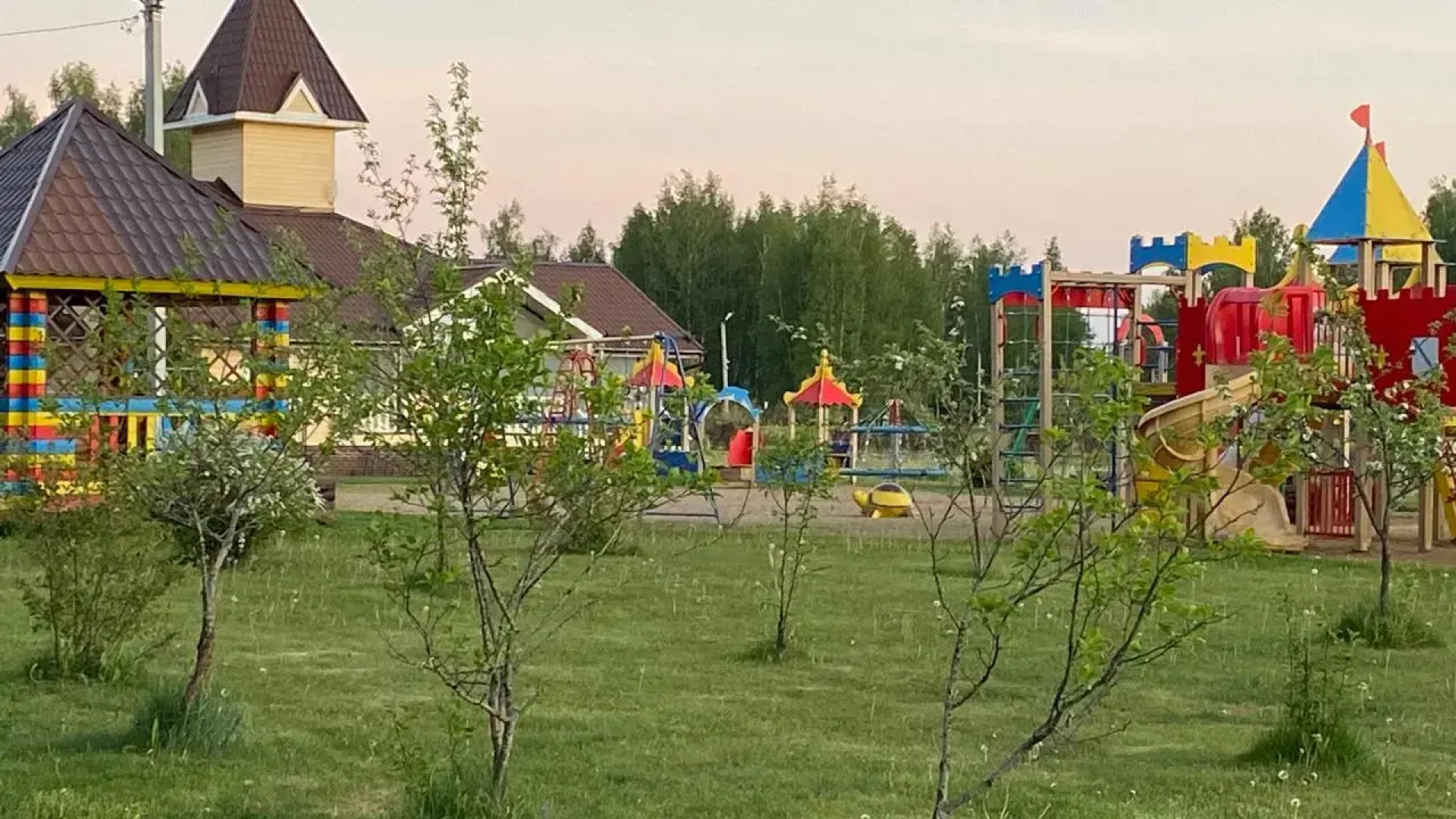 Частный дом Дом в Лесных озерах