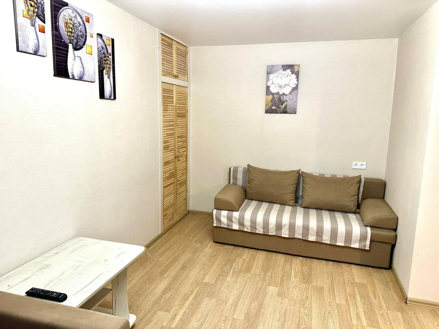 Апартаменты Однушка на площади Горького