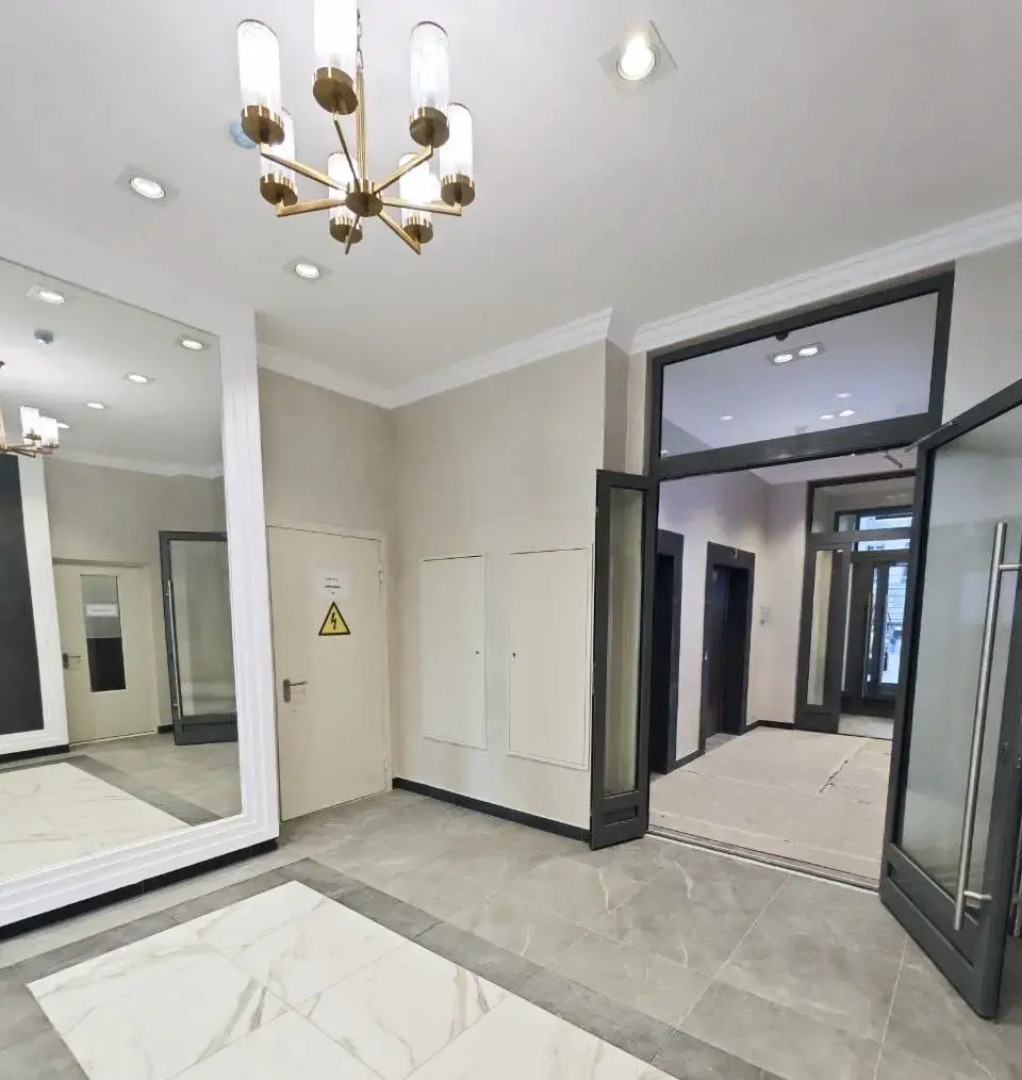 Квартира на Октябрьской Набережной 40