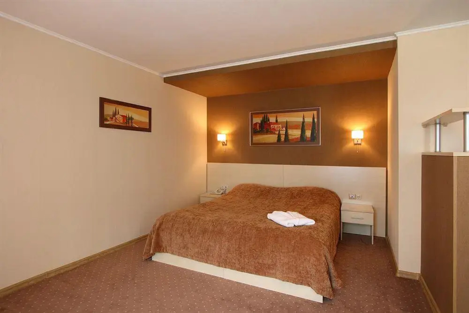 A-ОТЕЛЬ Лайнер Аэропорт Екатеринбург