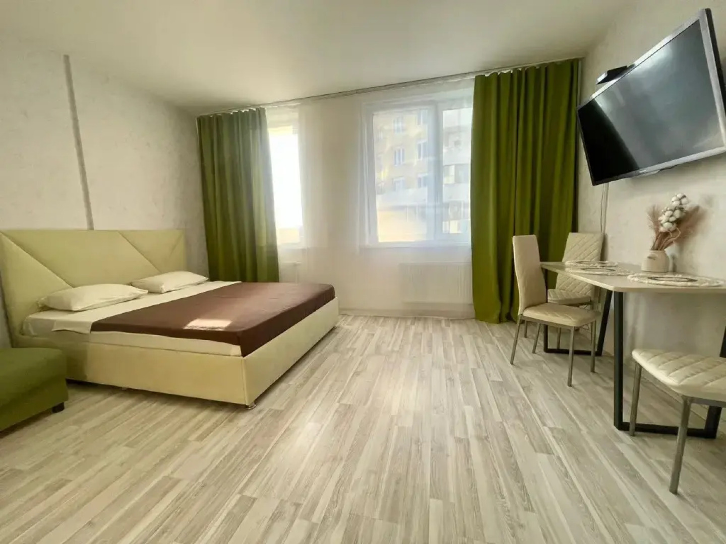 Апартаменты Монблан DreamHouse Крестинского 35 А 2