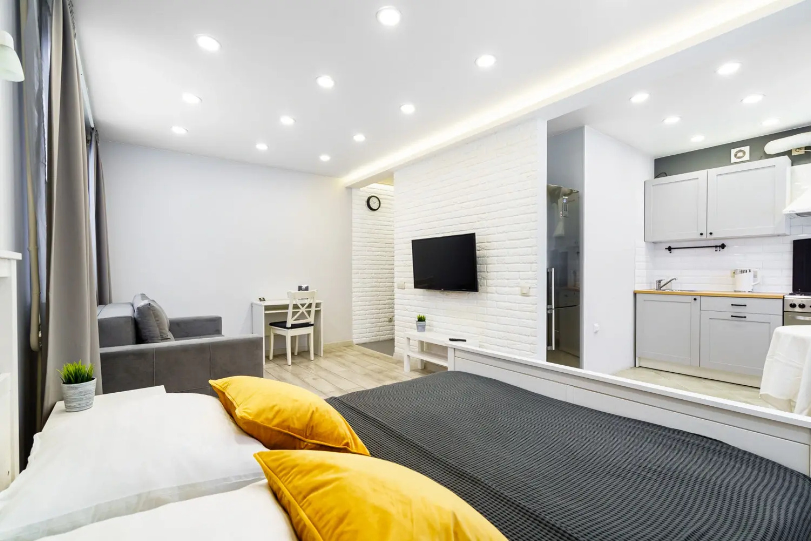 Апартаменты GOOD NIGHT на Карташова 31в