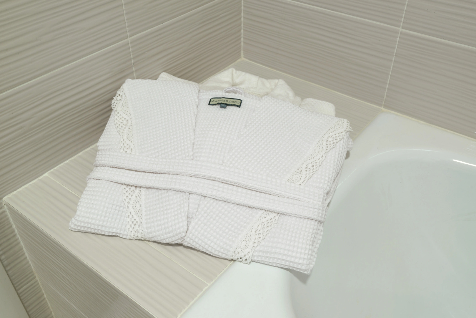 Отель АтеррАсьют