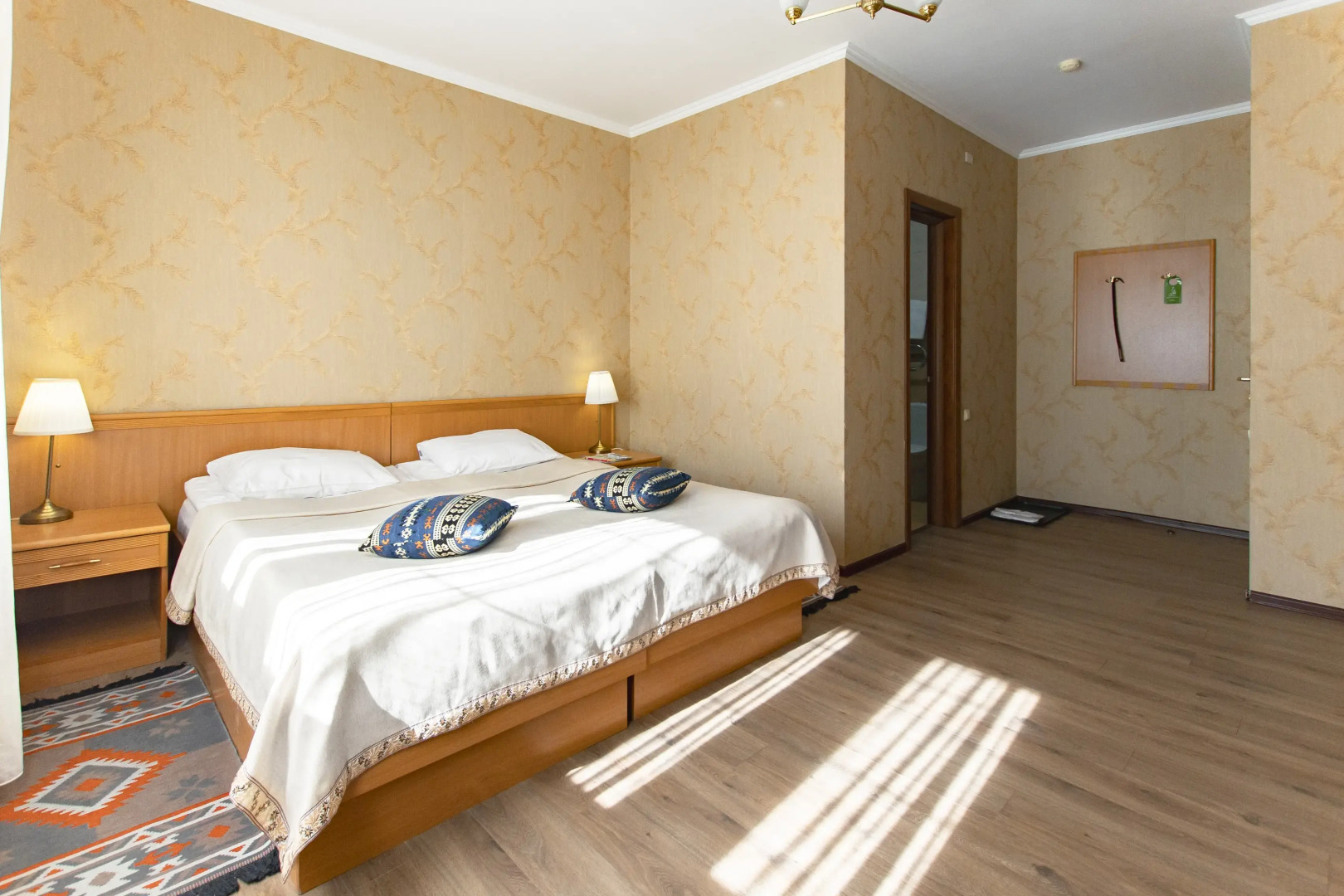 Времена года Чегет