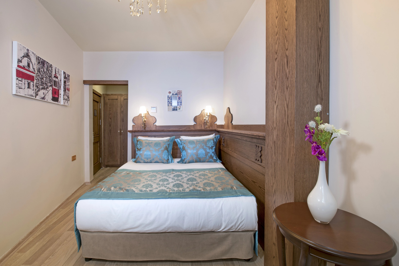 Отель Perapolis