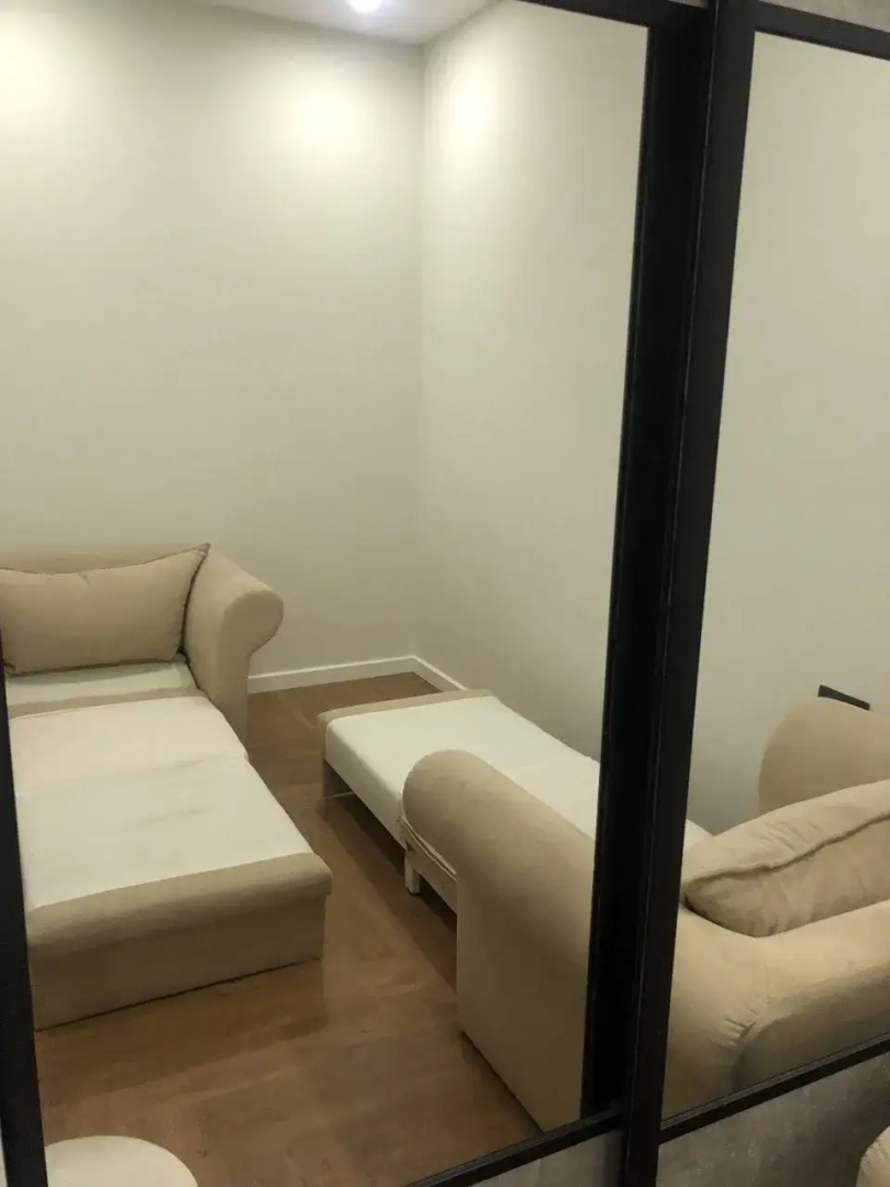 Квартира Three-Bedroom Apartment for 2+2+2 by Lo Apartments